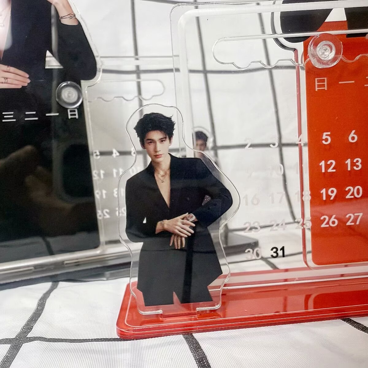Zhang Linghe's 3D calendar orn - Tech Home Accessories review and price